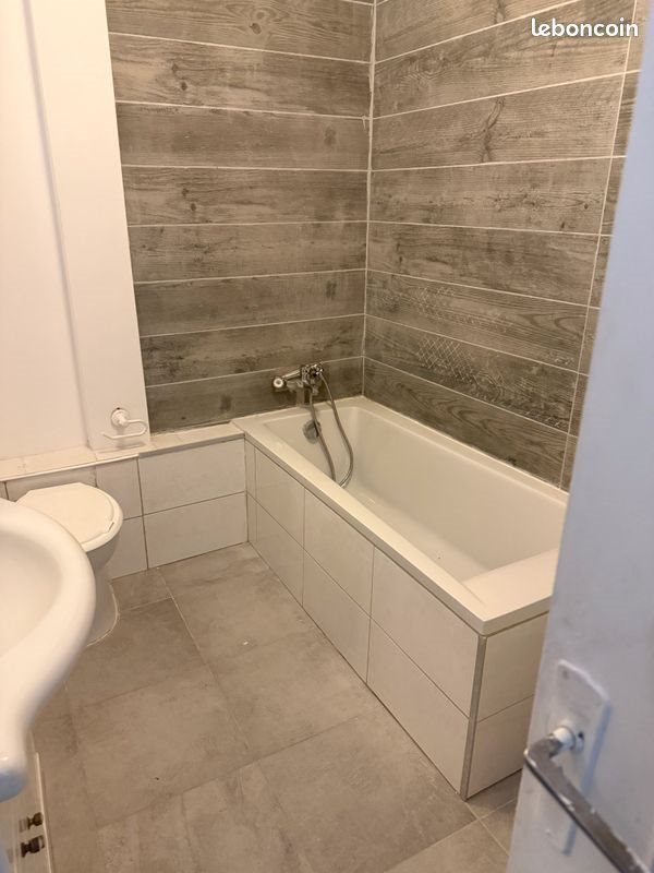 Appartement à louer, 55m², Saint-Claude