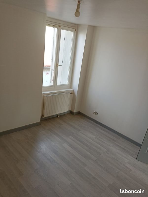 Appartement à louer, 35m², Firminy