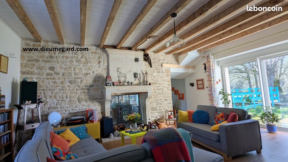 Maison à vendre, 237m², Vouillé