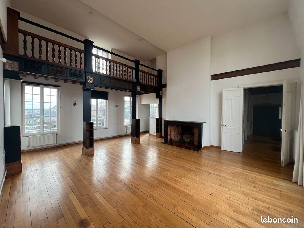 Appartement à vendre, 153m², Saint-Quentin