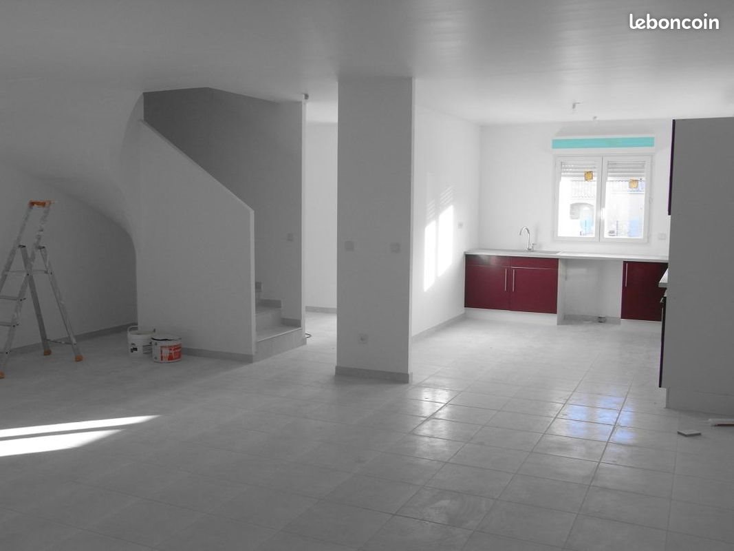 Maison à louer, 125m², Lodève
