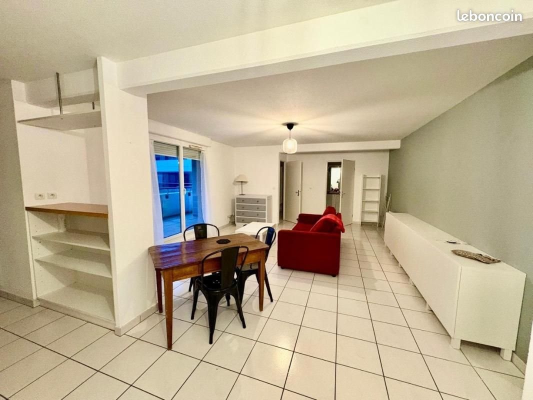 Appartement à louer, 49m², Bordeaux