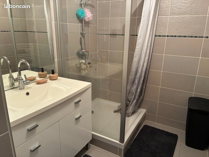 Appartement à louer, 74m², Tain-l'Hermitage