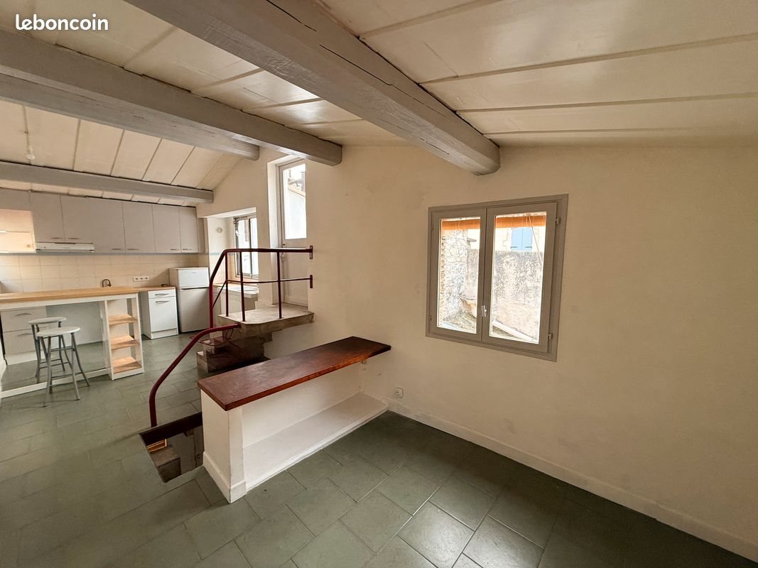 Appartement à louer, 67m², Nîmes