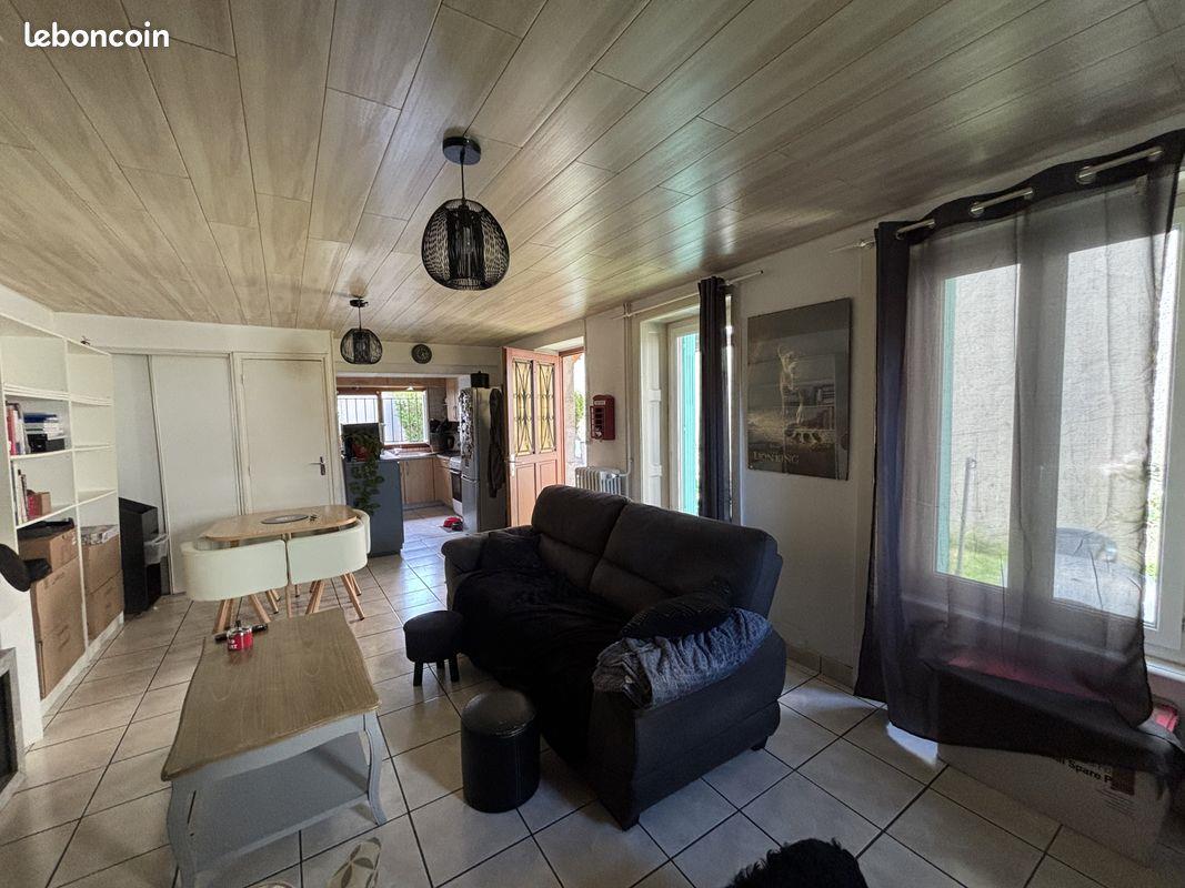 Maison à louer, 68m², Aurillac