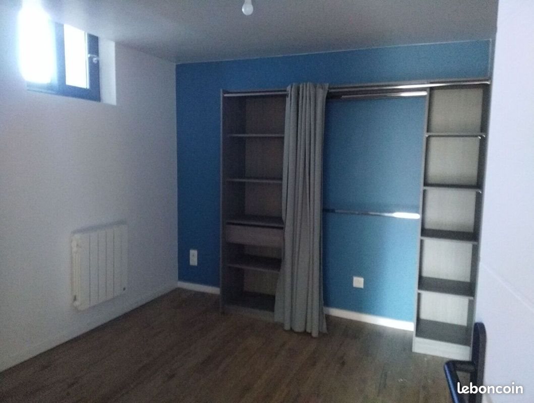 Appartement à louer, 75m², Servas