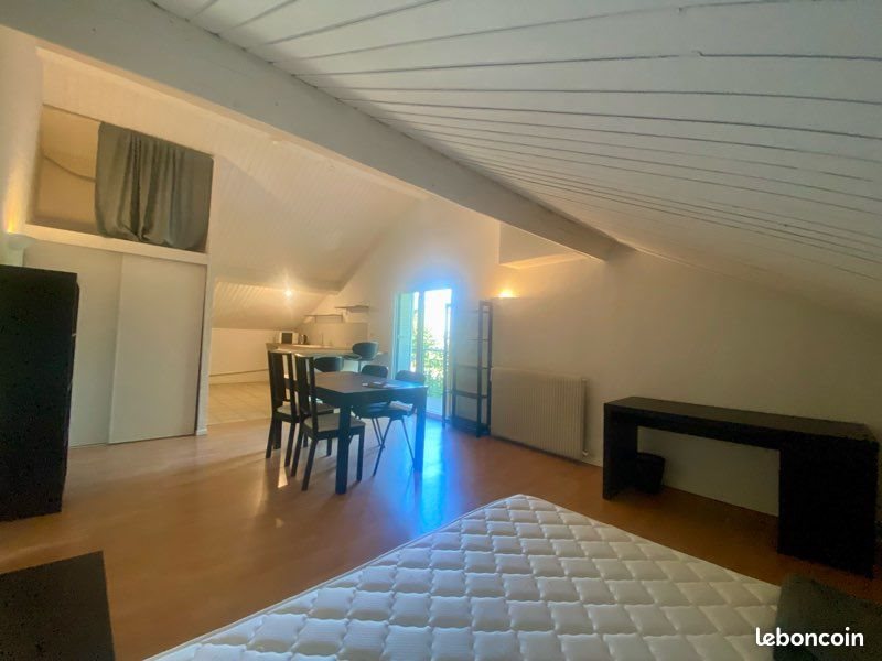 Appartement à louer, 29m², Saint-Martin-d'Hères