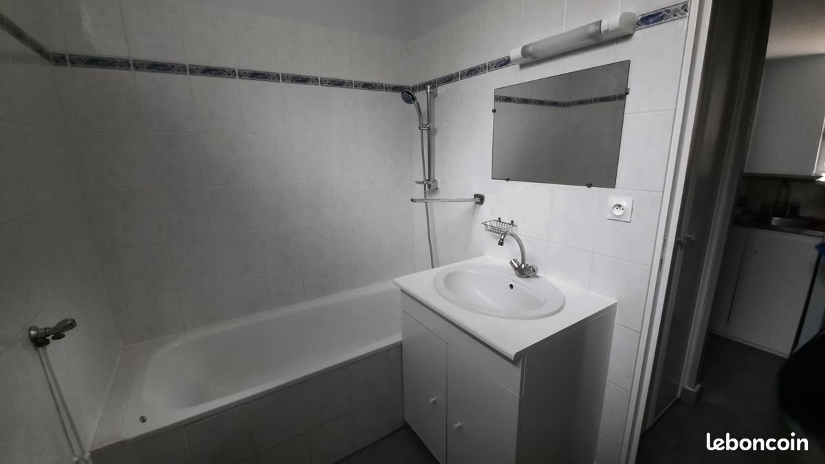 Appartement à louer, 23m², Saumur