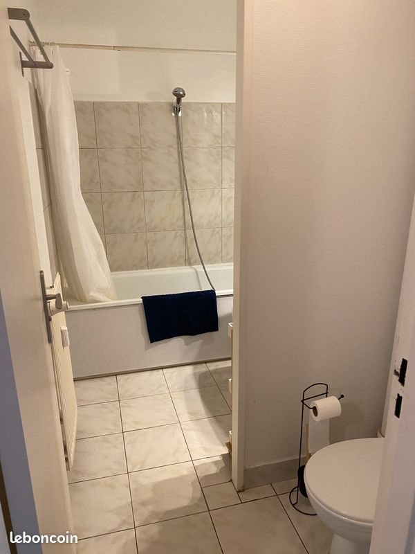 Appartement à louer, 43m², Mont-Saint-Aignan