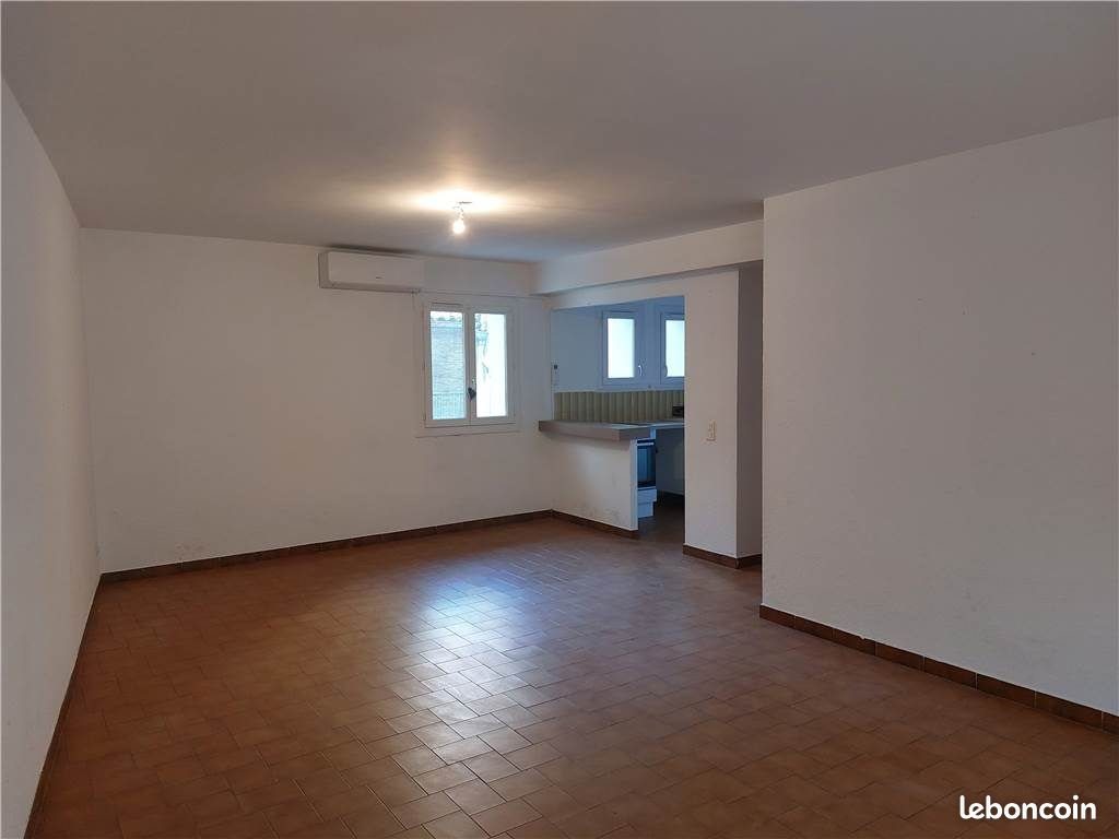 Appartement à louer, 64m², Vaison-la-Romaine