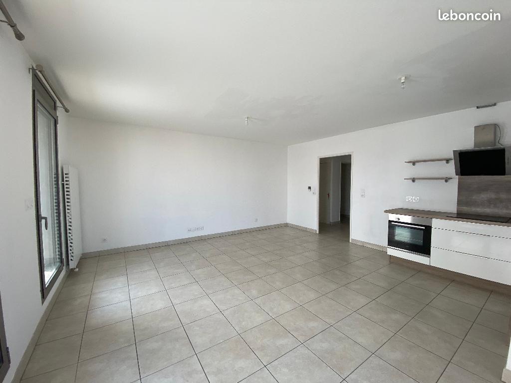 Appartement à louer, 66m², Lyon 8ème