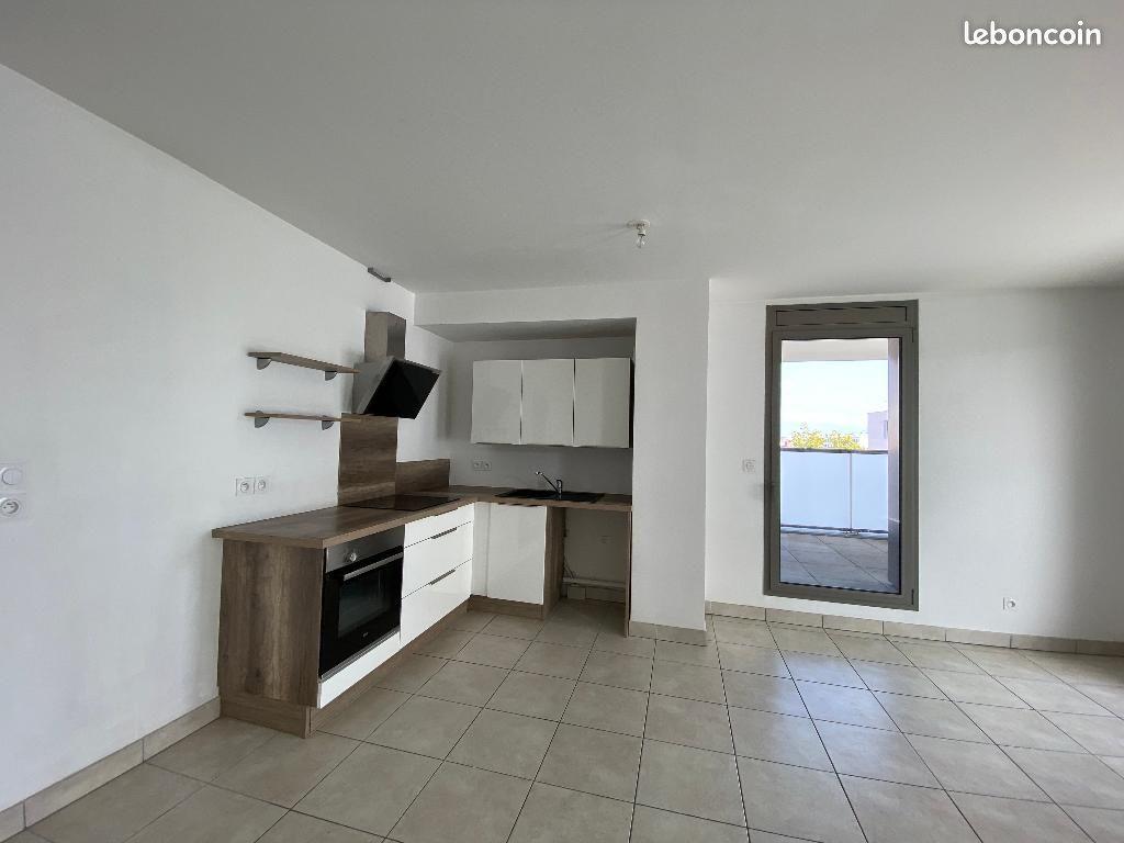 Appartement à louer, 66m², Lyon 8ème
