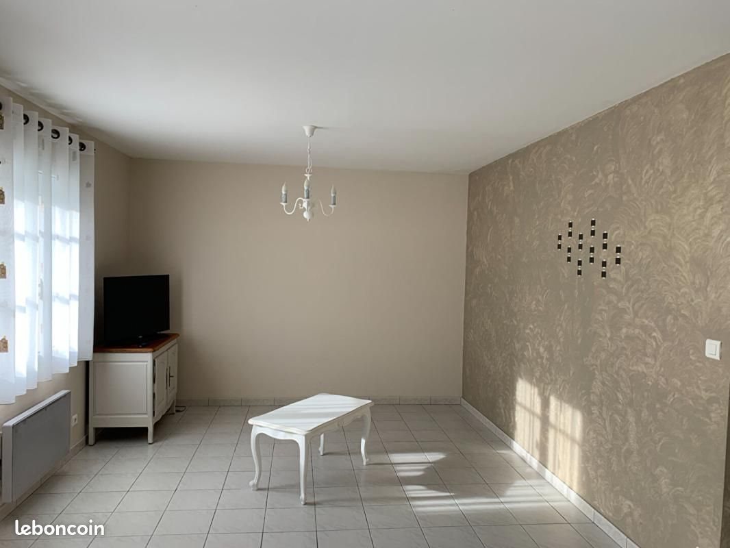 Maison à louer, 84m², Givrand