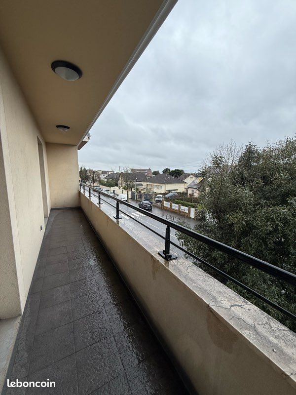 Appartement à louer, 39m², Viry-Châtillon