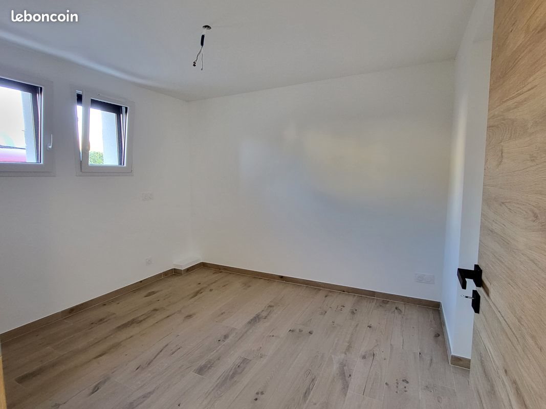 Appartement à louer, 42m², Argonay