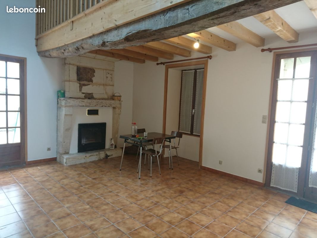 Maison à louer, 130m², Grézac