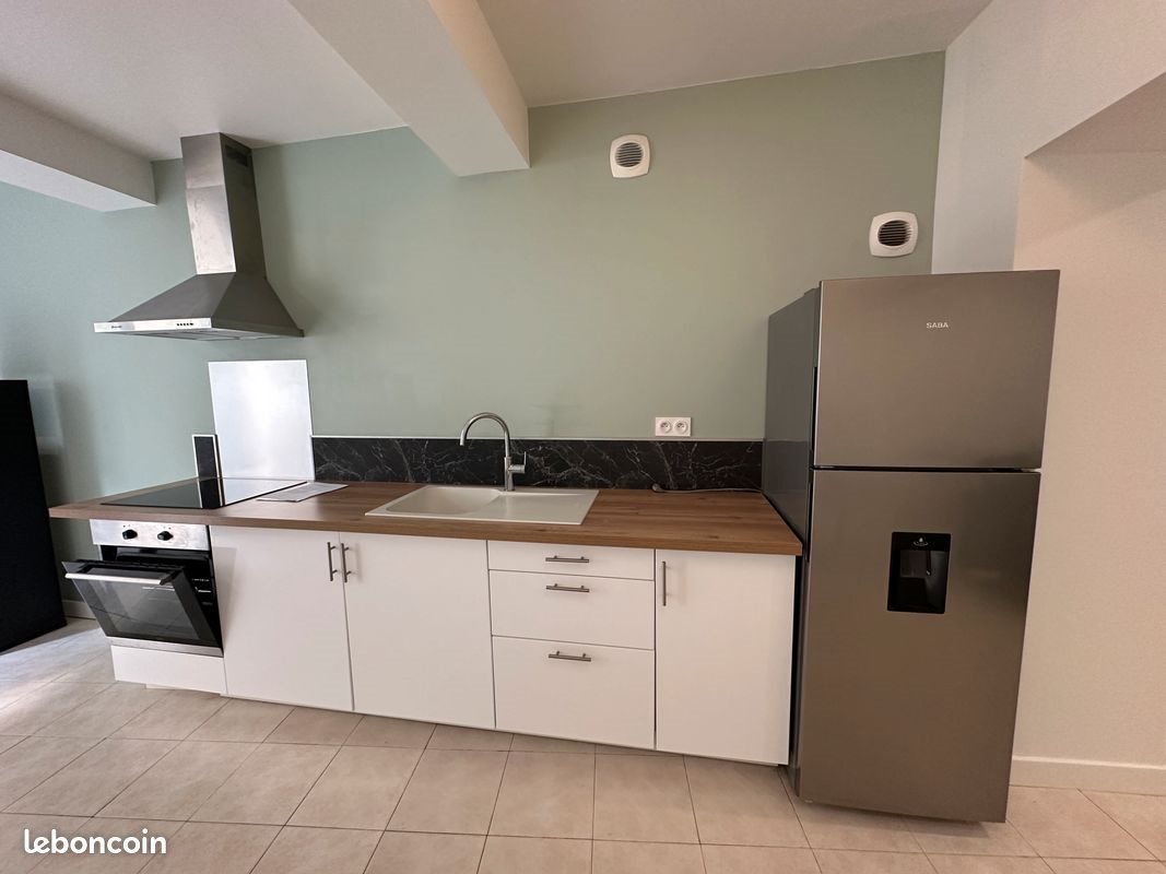 Appartement à louer, 65m², Saint-Gilles