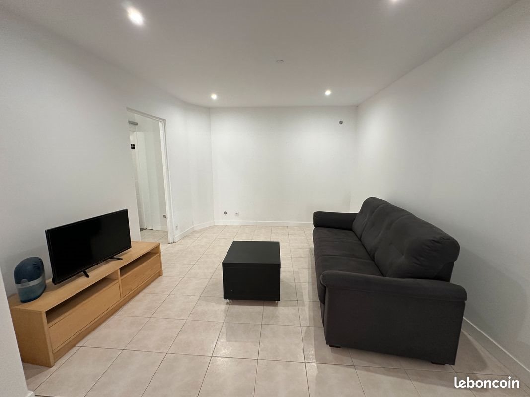 Appartement à louer, 65m², Saint-Gilles