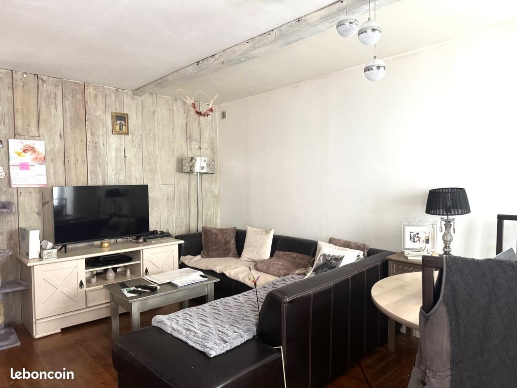 Maison à louer, 81m², Coutances