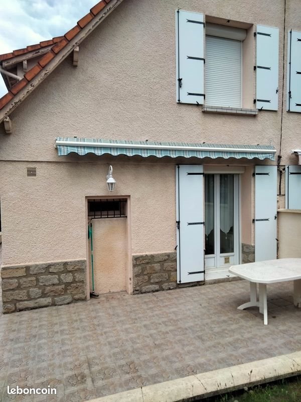 Maison à vendre, 61m², Le Chambon-Feugerolles