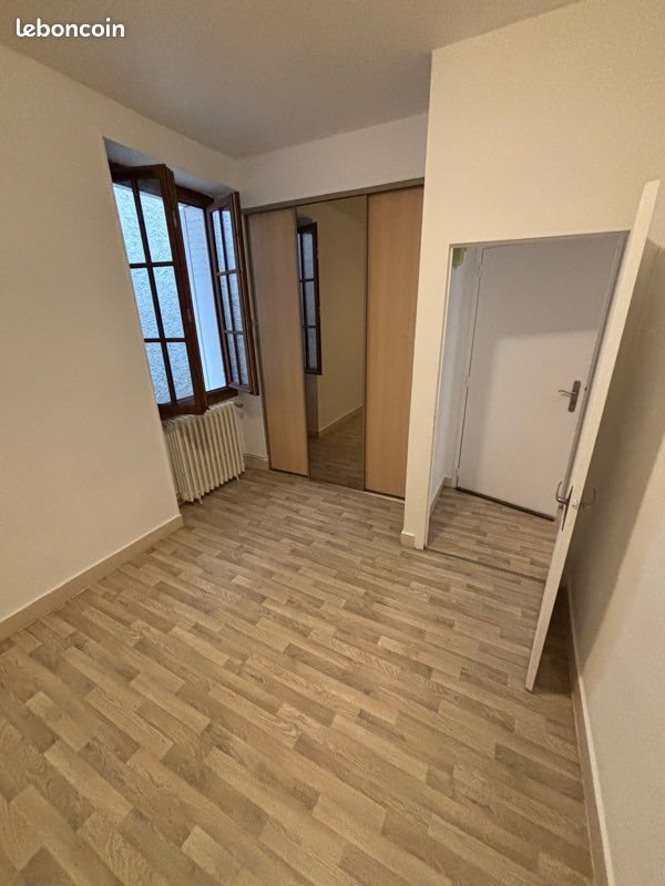 Appartement à louer, 27m², Saint-Astier