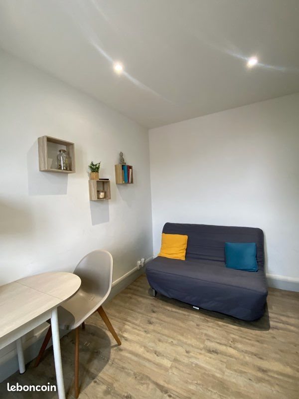Appartement à louer, 16m², Lons-le-Saunier