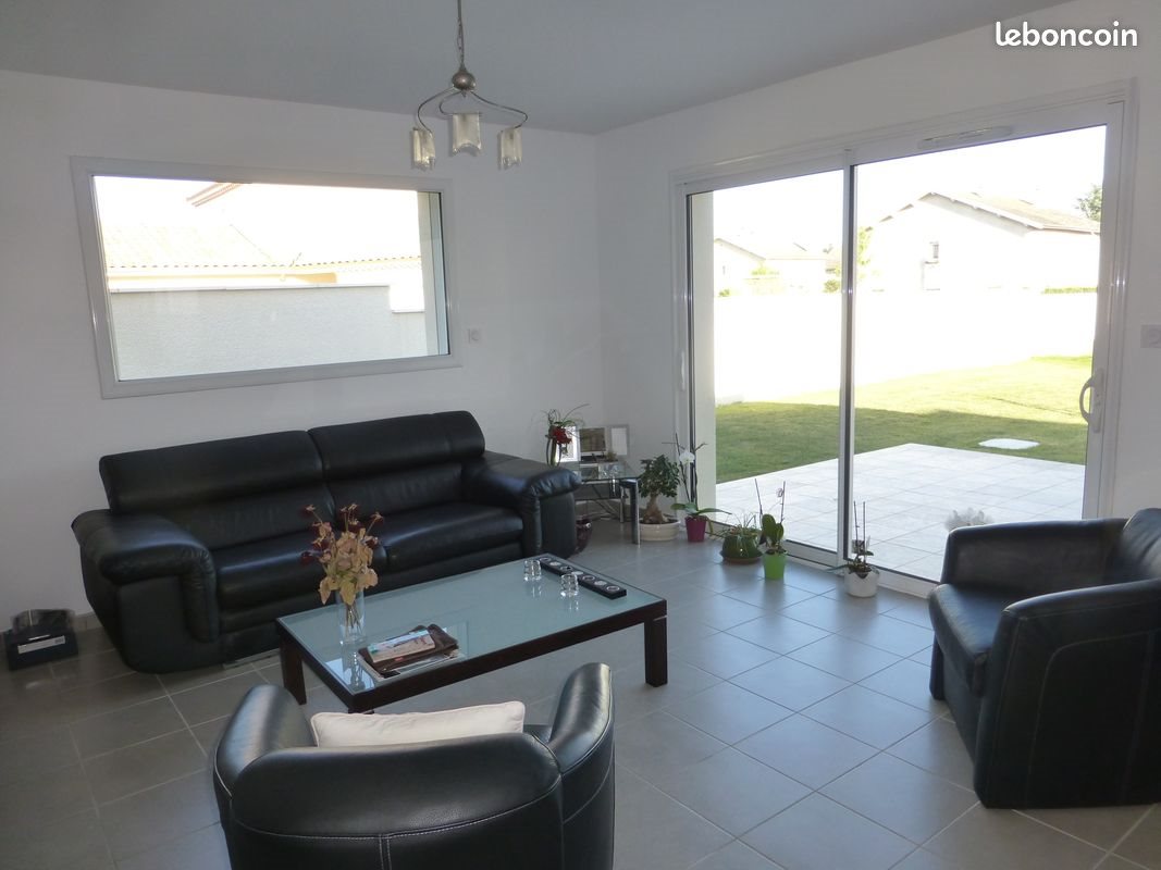 Maison à louer, 110m², Sablons