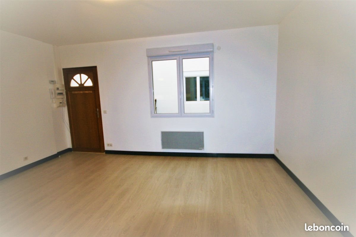 Appartement à louer, 29m², Réalmont