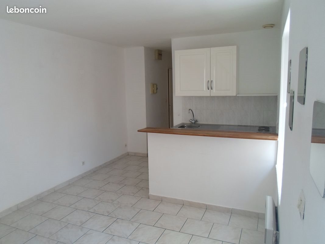 Appartement à louer, 39m², Saint-Méry