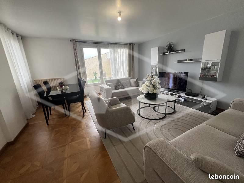 Appartement à vendre, 92m², Combs-la-Ville