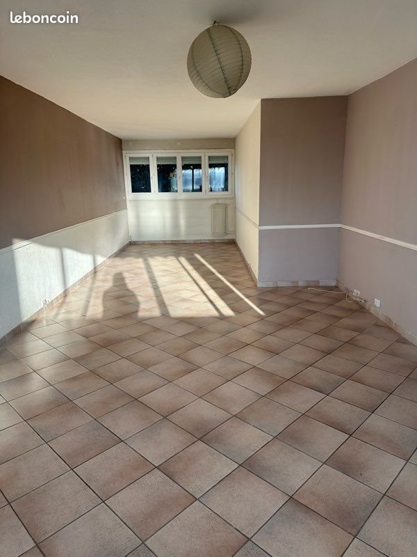 Appartement à louer, 72m², Pierrelatte