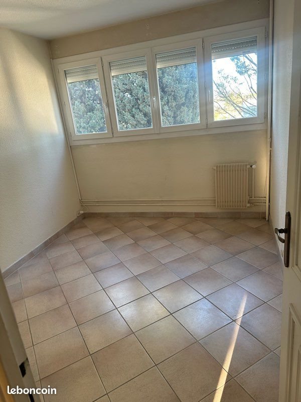Appartement à louer, 72m², Pierrelatte