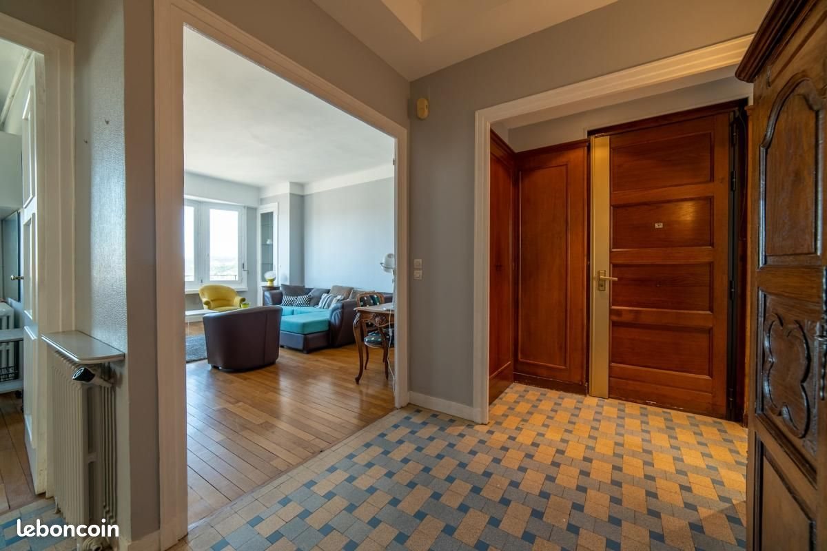 Appartement à louer, 85m², Saint-Etienne