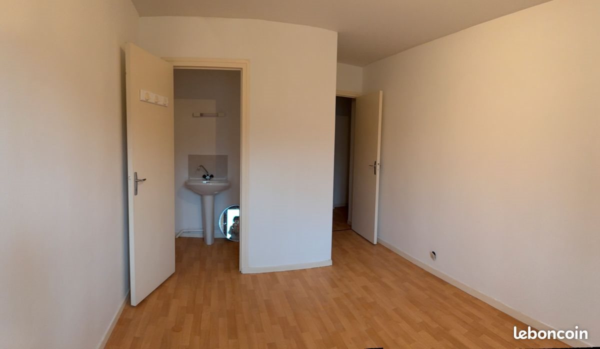 Appartement à louer, 85m², Oloron-Sainte-Marie