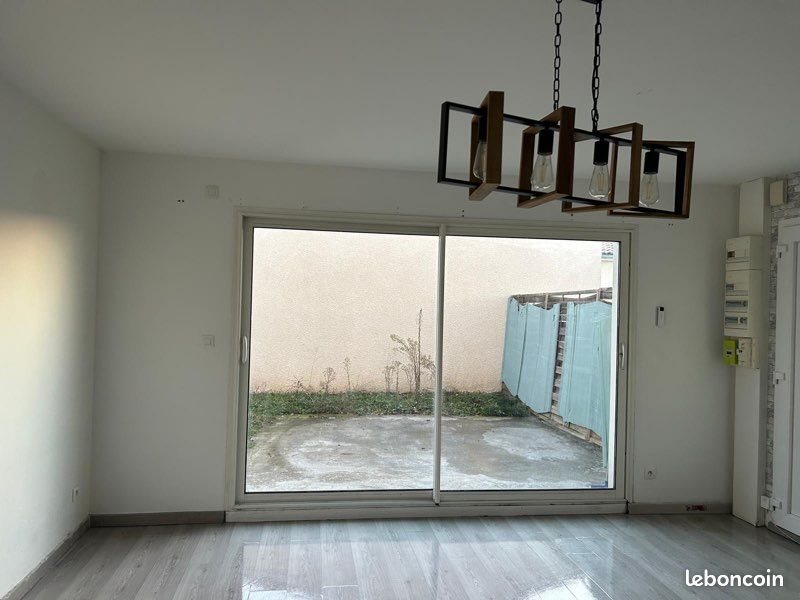 Maison à louer, 90m², Le Chambon-Feugerolles