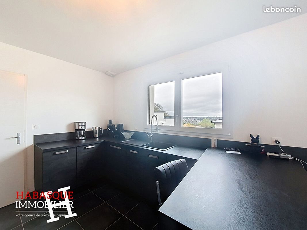 Maison à louer, 106m², Pencran