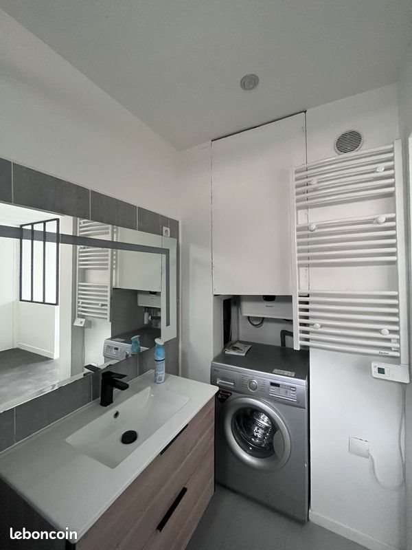 Appartement à louer, 35m², Paris 18ème