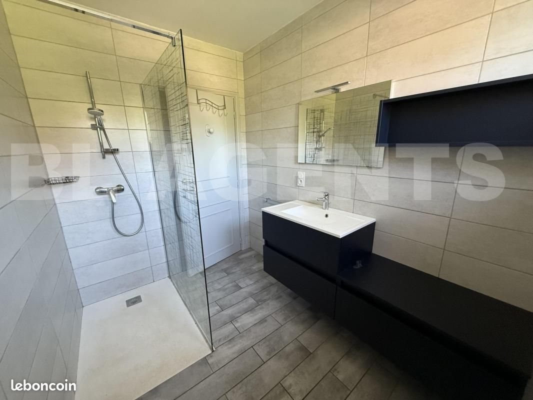 Maison à louer, 132m², Albine