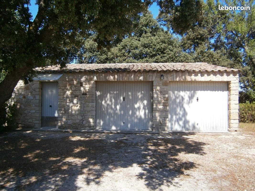 Maison à louer, 140m², Mazan