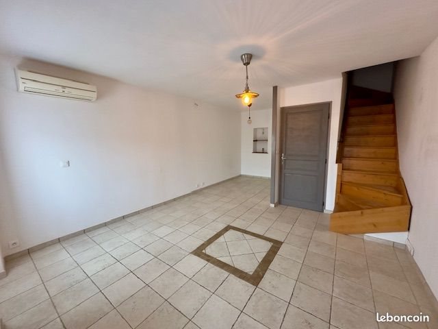 Appartement à louer, 57m², Pierrefeu-du-Var