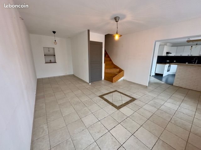 Appartement à louer, 57m², Pierrefeu-du-Var