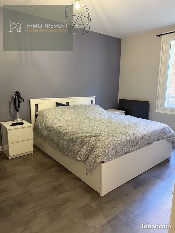 Appartement à vendre, 63m², Saint-Just-Saint-Rambert