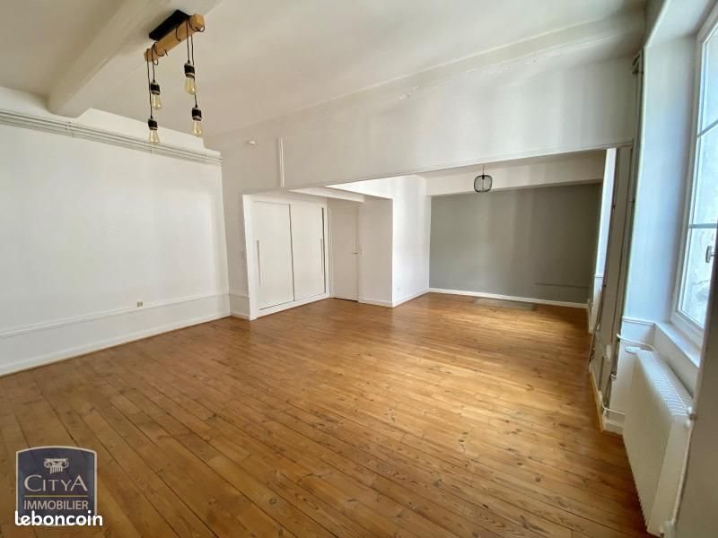 Appartement à louer, 97m², Riom