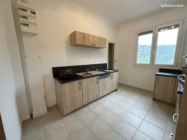 Appartement à louer, 53m², Carnoux-en-Provence