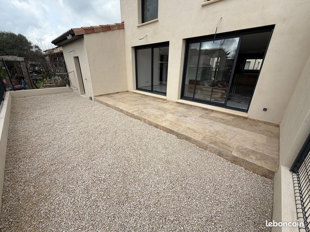 Maison à louer, 100m², Mas-Thibert