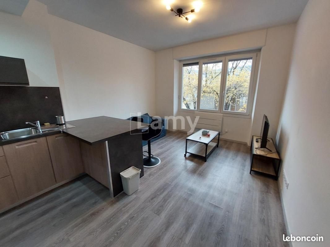 Appartement à louer, 37m², Grenoble