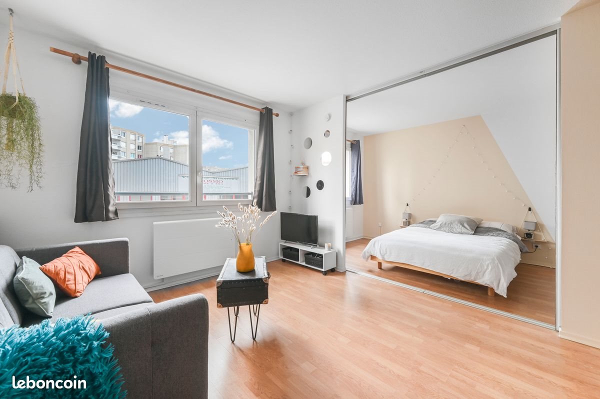 Appartement à louer, 35m², Romainville