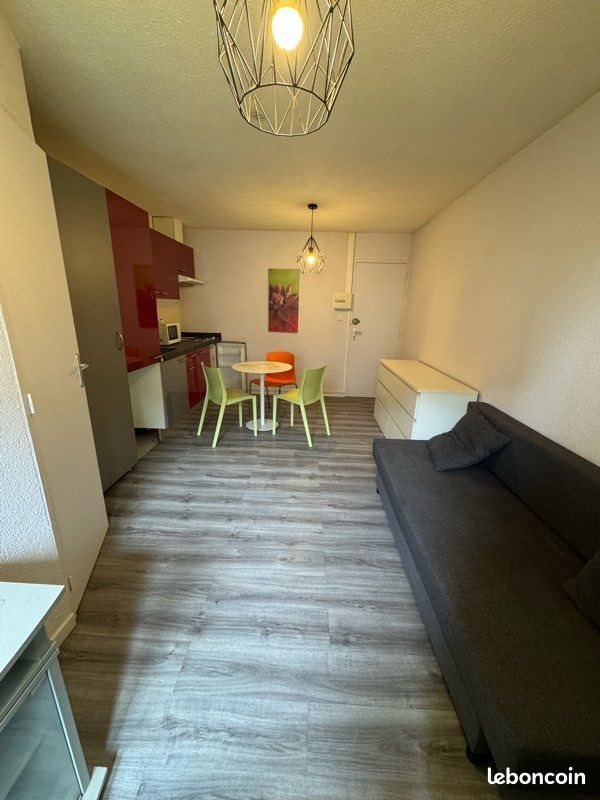 Appartement à louer, 20m², La Roche-Blanche