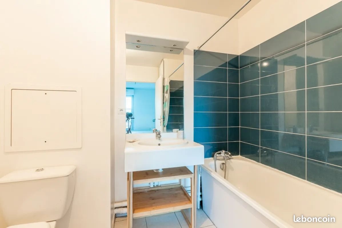 Appartement à louer, 44m², Paris 18ème