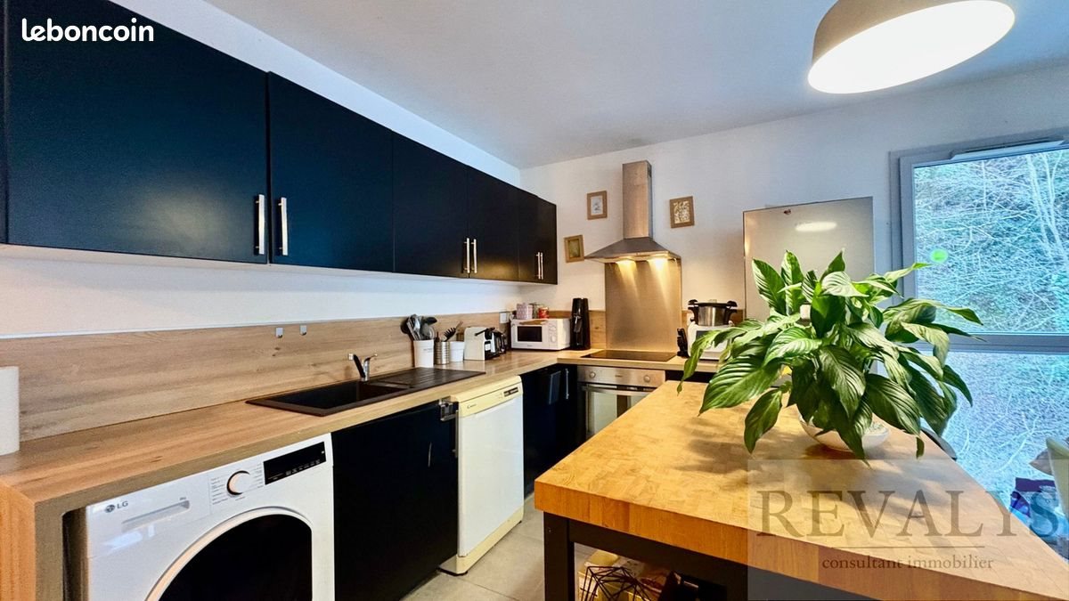 Appartement à louer, 90m², Nice